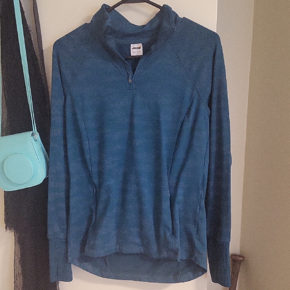 Avia Women's Blue Pullover